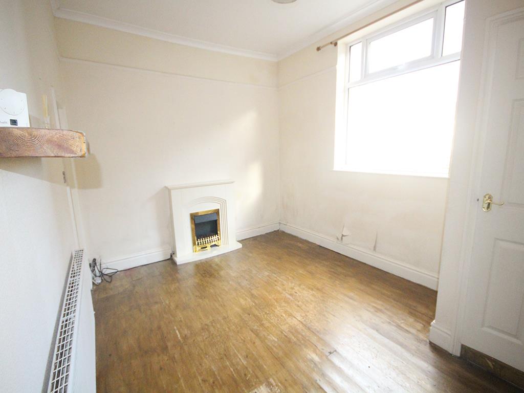 2 bedroom end terrace house For Sale in Barnoldswick - IMG_0872.jpg